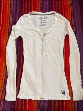 Y2K 90s vintage Aeropostale White Waffle Knit Henley Tee